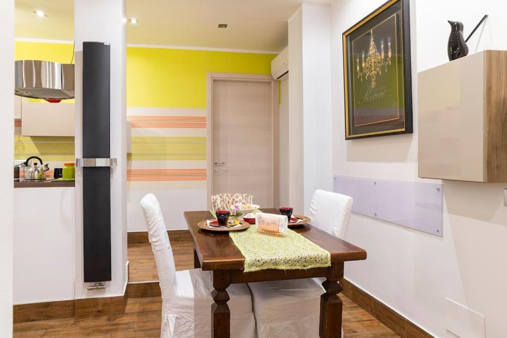 Lily'S - Near Harbor And Downtown With Terrace - Italy Flat Vacation Apartment Genova Exterior foto