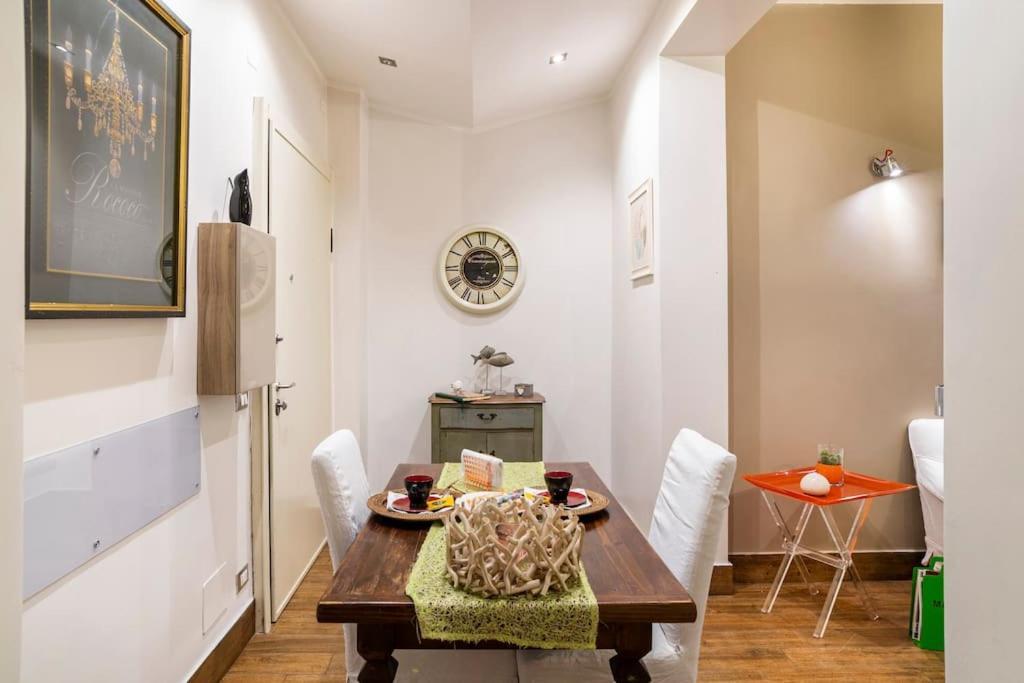 Lily'S - Near Harbor And Downtown With Terrace - Italy Flat Vacation Apartment Genova Exterior foto